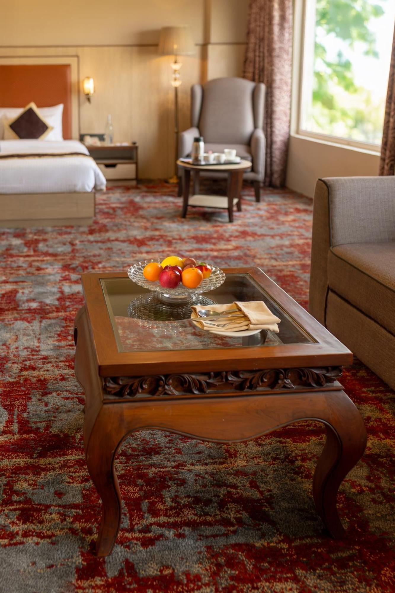 The Lalita Grand Mathura- Vrindavan 외부 사진